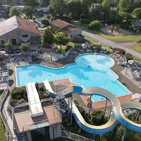 Camping RCN La Ferme du Latois Coëx Esterno foto
