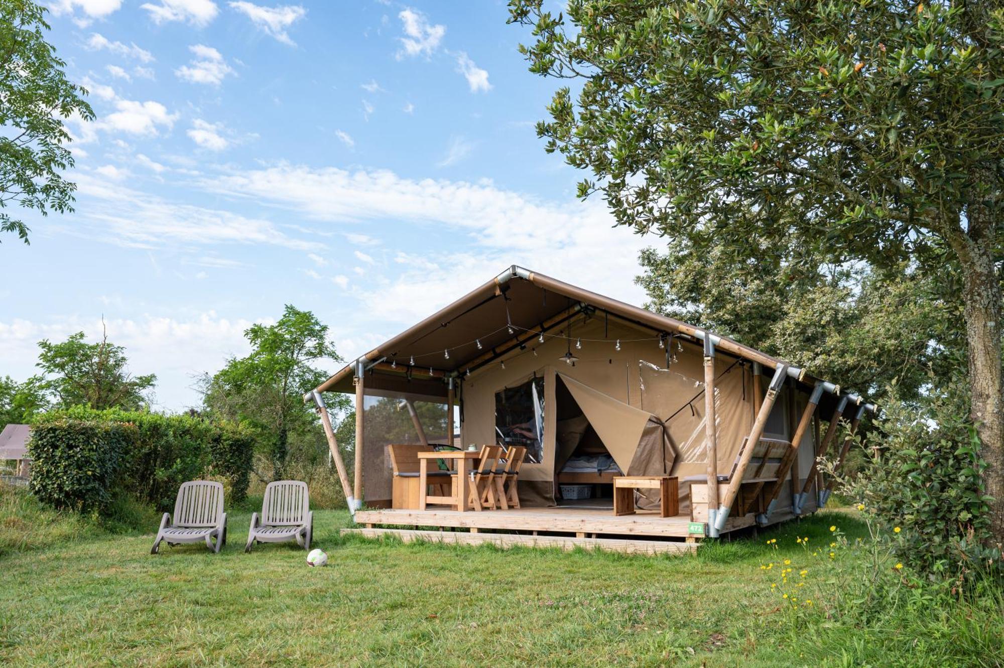 Camping RCN La Ferme du Latois Coëx Esterno foto